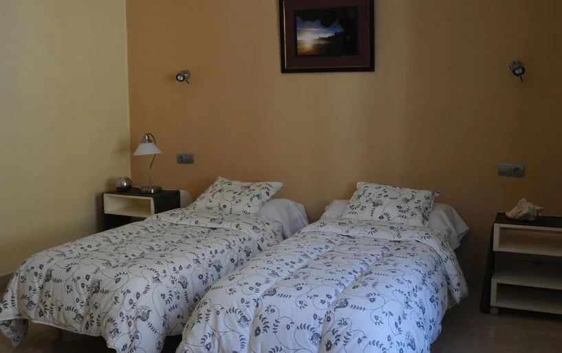 Hotel Ibiza Sitges — Habitación triple